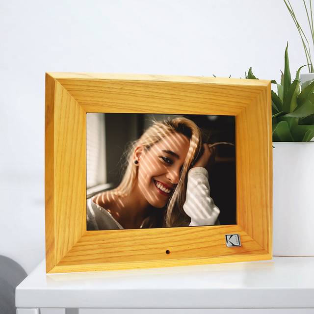 KODAK RDPF-802W 8 inch Multi-function Digital Photo Frame (Burlywood) | RDPF-802W BURLYWOOD